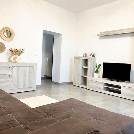 All'Apulia N'23 - Apartment With Parking เลชเช ภายนอก รูปภาพ