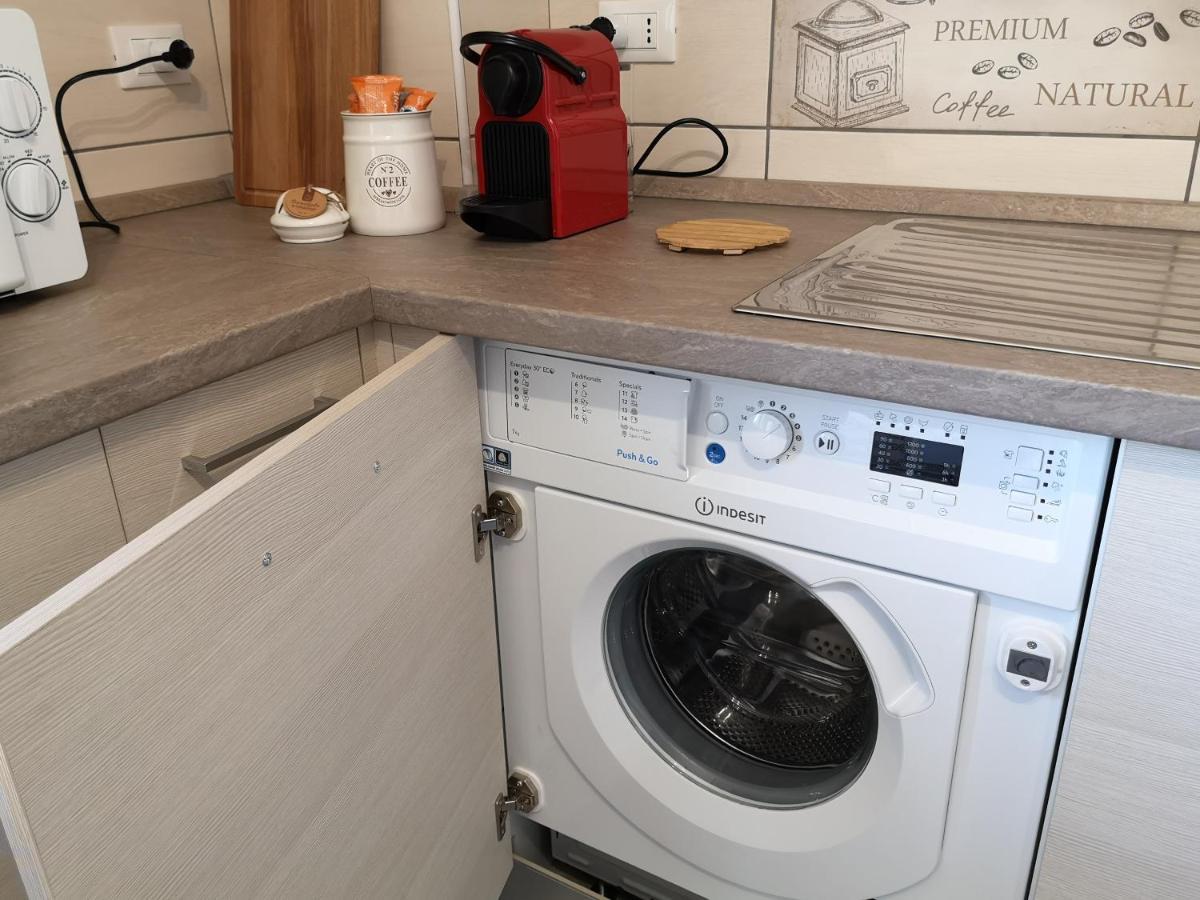 All'Apulia N'23 - Apartment With Parking เลชเช ภายนอก รูปภาพ