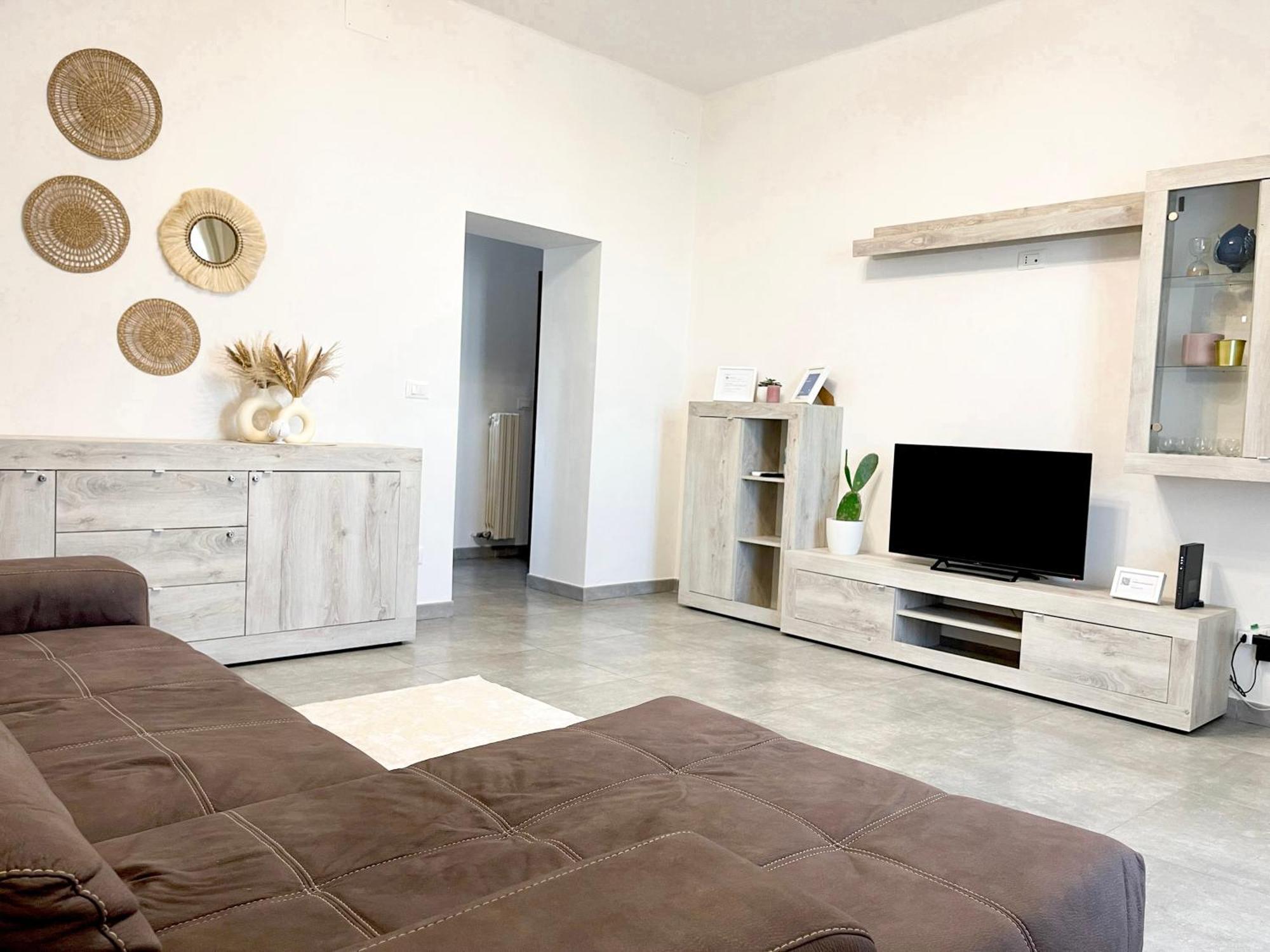 All'Apulia N'23 - Apartment With Parking เลชเช ภายนอก รูปภาพ